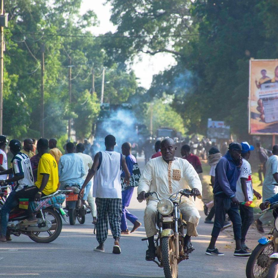 4 protesters shot dead as tensions rise in Cameroon ahead of election results, opposition says